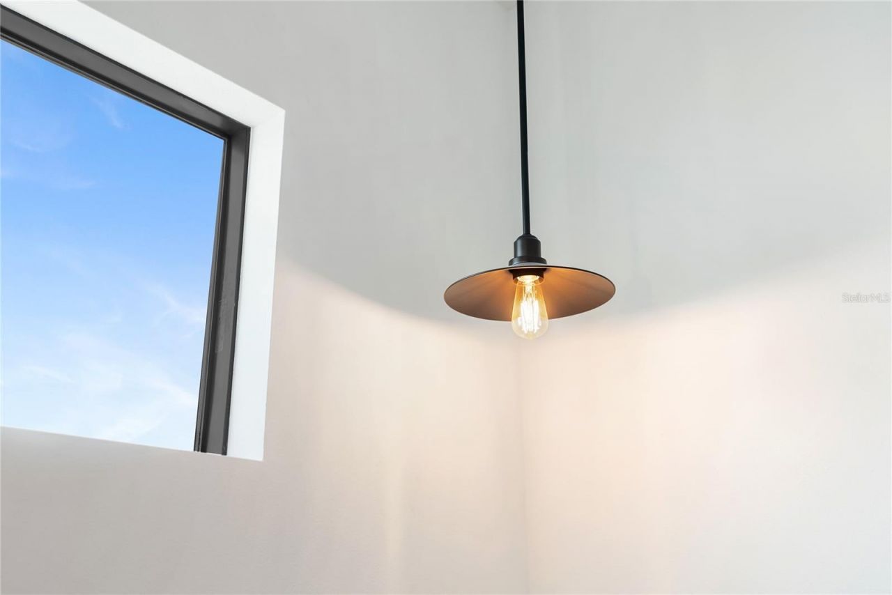 530 De Narvaez Drive, Longboat Key, FL 34228 Photo