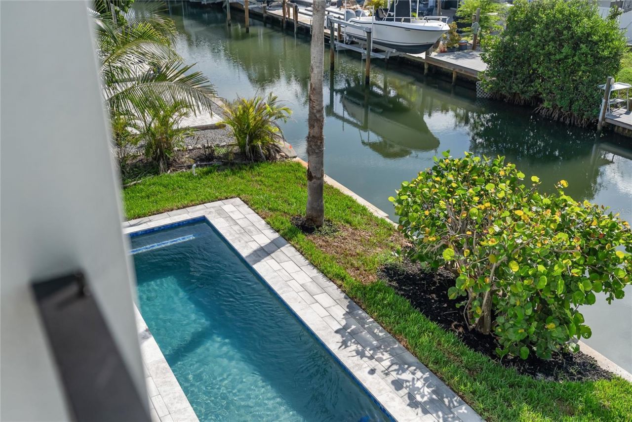 530 De Narvaez Drive, Longboat Key, FL 34228 Photo