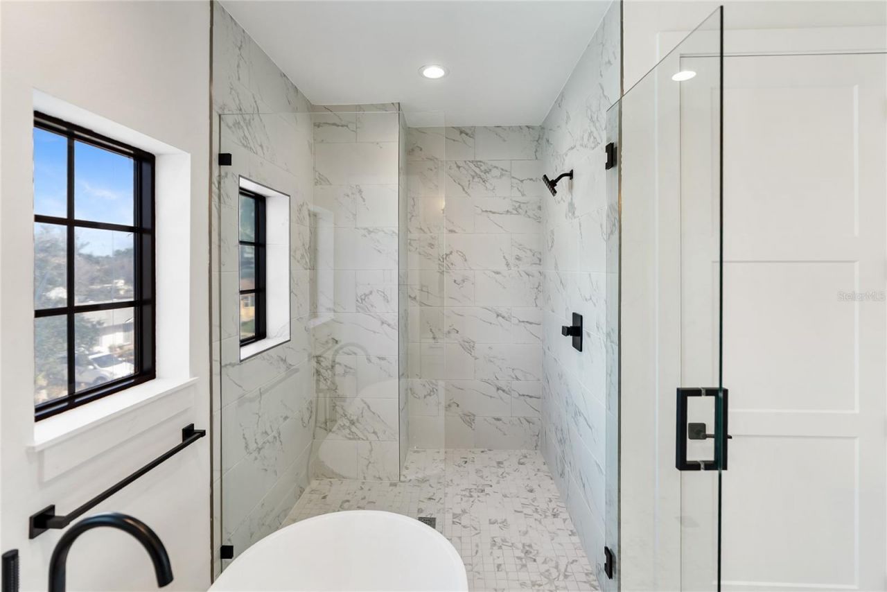 530 De Narvaez Drive, Longboat Key, FL 34228 Photo