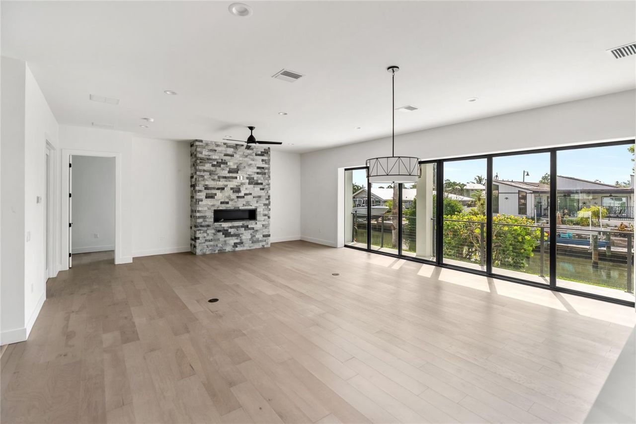 530 De Narvaez Drive, Longboat Key, FL 34228 Photo