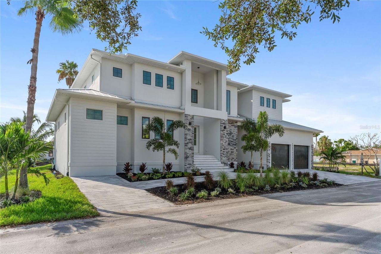 530 De Narvaez Drive, Longboat Key, FL 34228 Photo