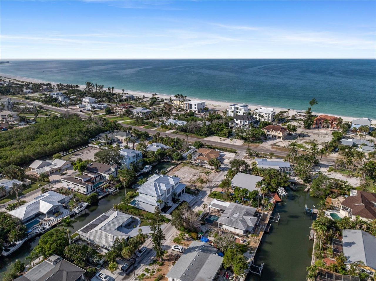 530 De Narvaez Drive, Longboat Key, FL 34228 Photo