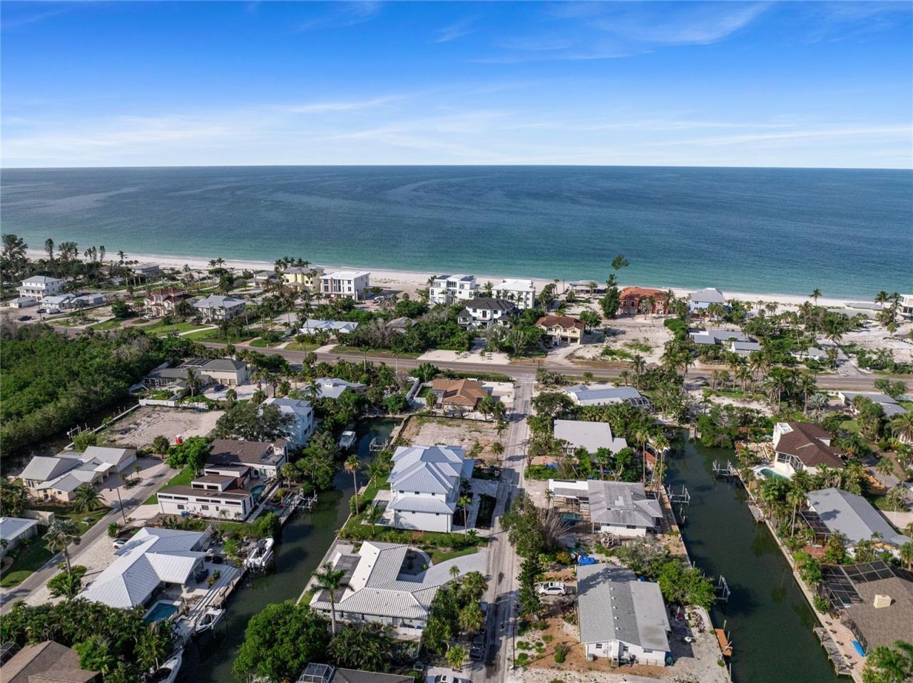 530 De Narvaez Drive, Longboat Key, FL 34228 Photo