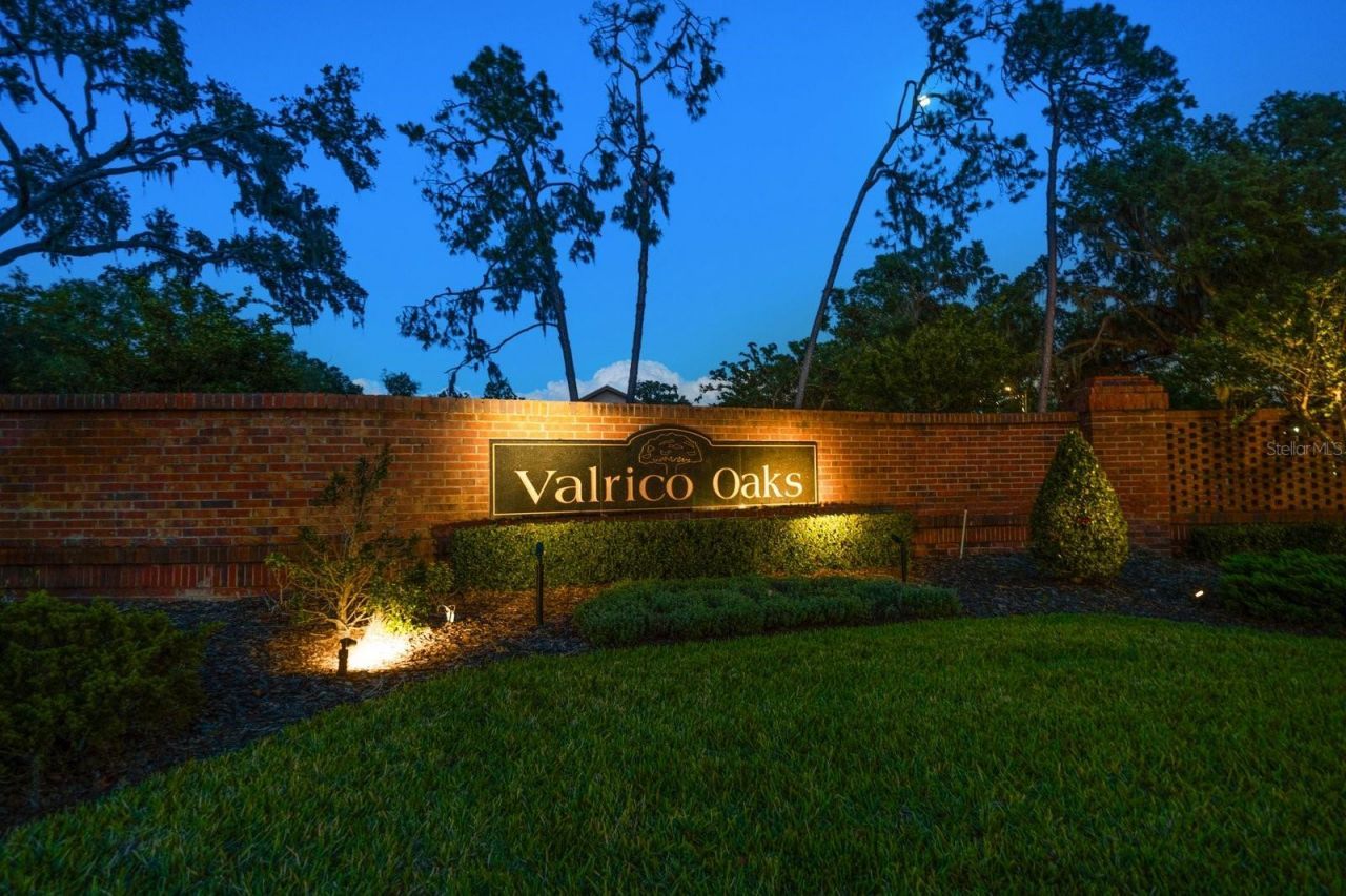 1105 Deer Run Place, Valrico, FL 33594 Photo
