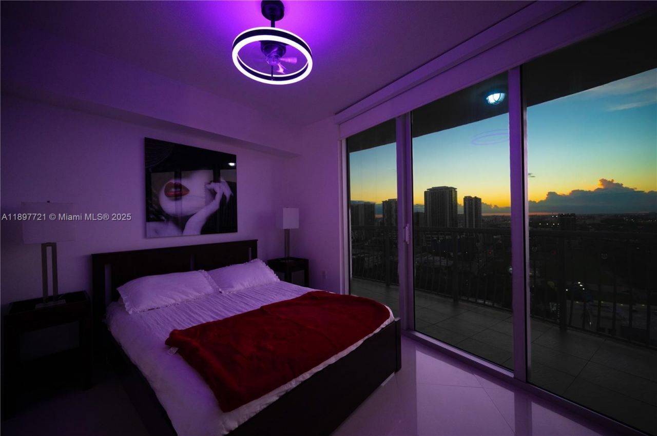 1750 N Bayshore Dr, Unit 2615, Miami, FL 33132 Photo