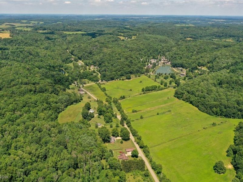 1728 Tall Timber Road NE, New Philadelphia, OH 44663 Photo 29