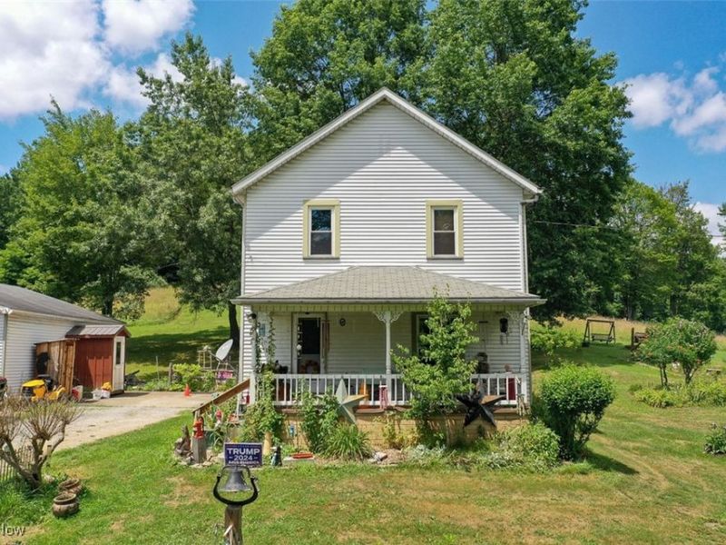 1728 Tall Timber Road NE, New Philadelphia, OH 44663 Photo 3