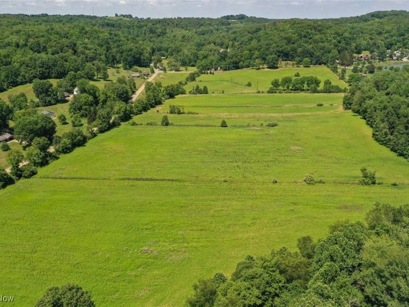 1728 Tall Timber Road NE, New Philadelphia, OH 44663 Photo 33