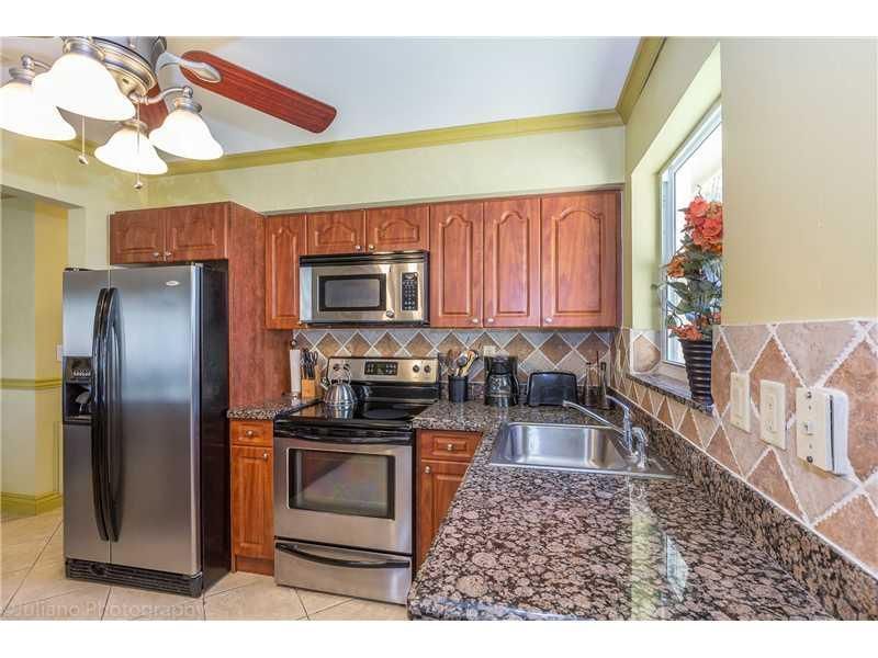 160 SE 12th Street, Pompano Beach, FL 33060 Photo