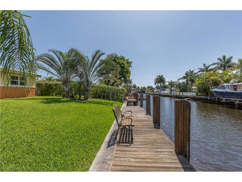 160 SE 12th Street, Pompano Beach, FL 33060 Photo