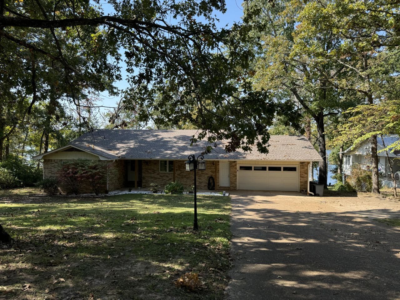1211 S Edgewater Road, Horseshoe Bend, AR 72512 Main Photo