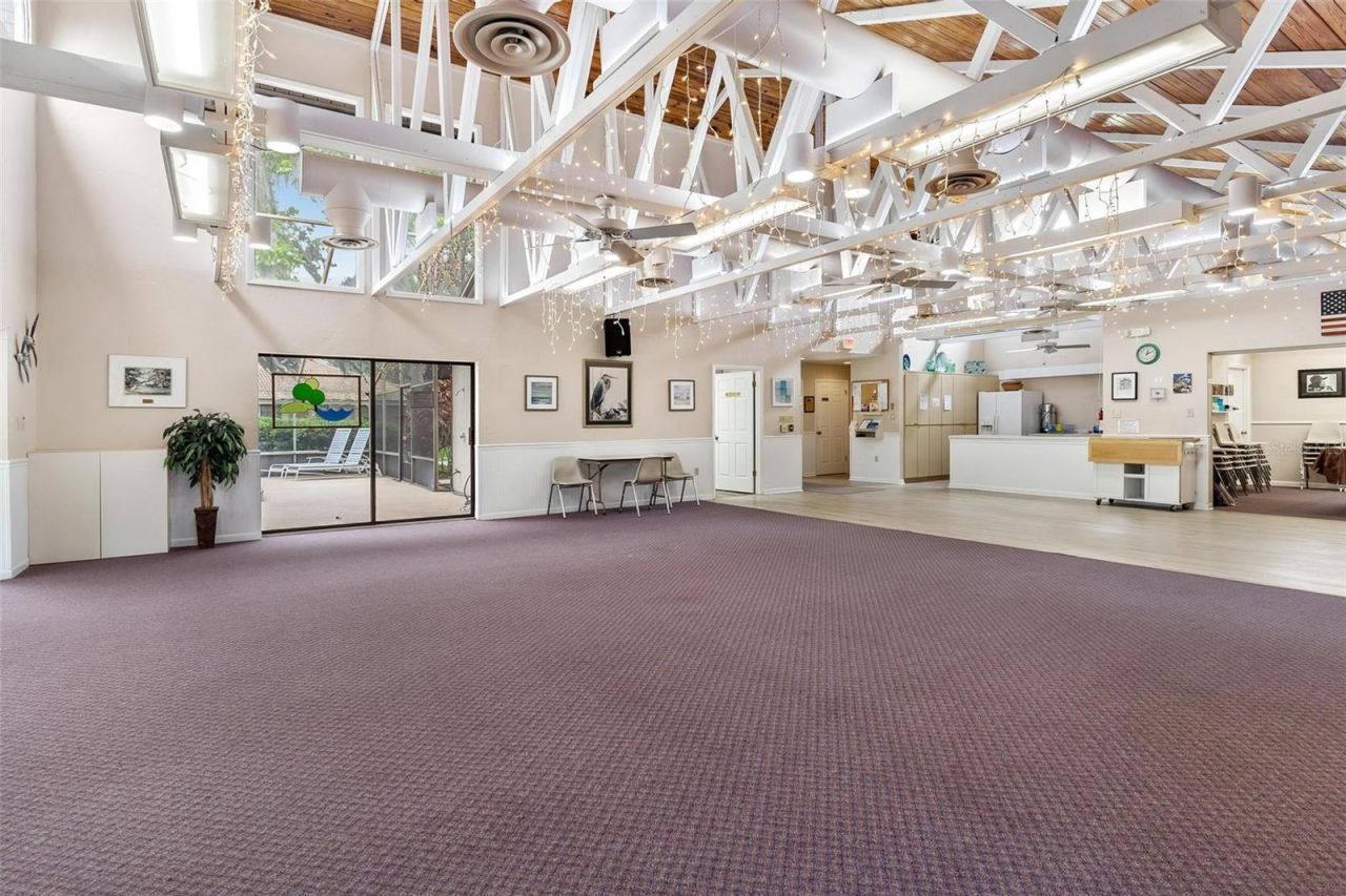 401 Clusterwood Drive, Yalaha, FL 34797 Photo