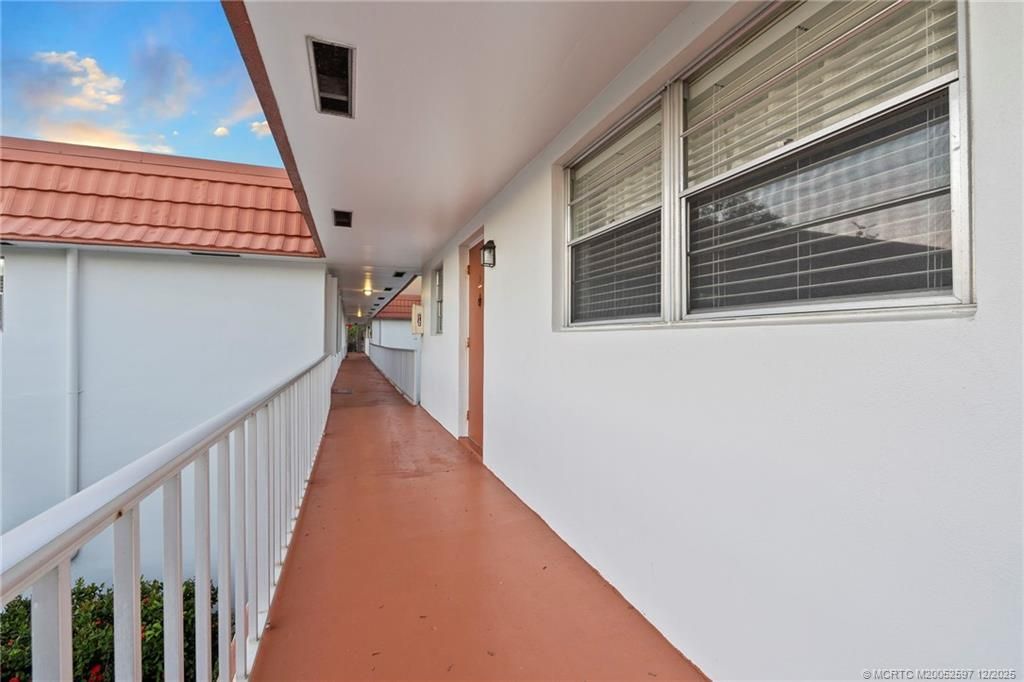 2600 SE Ocean Boulevard, Unit M9, Stuart, FL 34996 Photo