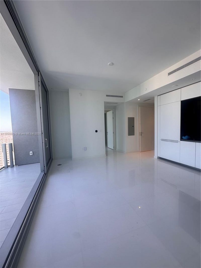 300 Biscayne Blvd Way, Unit 4508, Miami, FL 33131 Photo