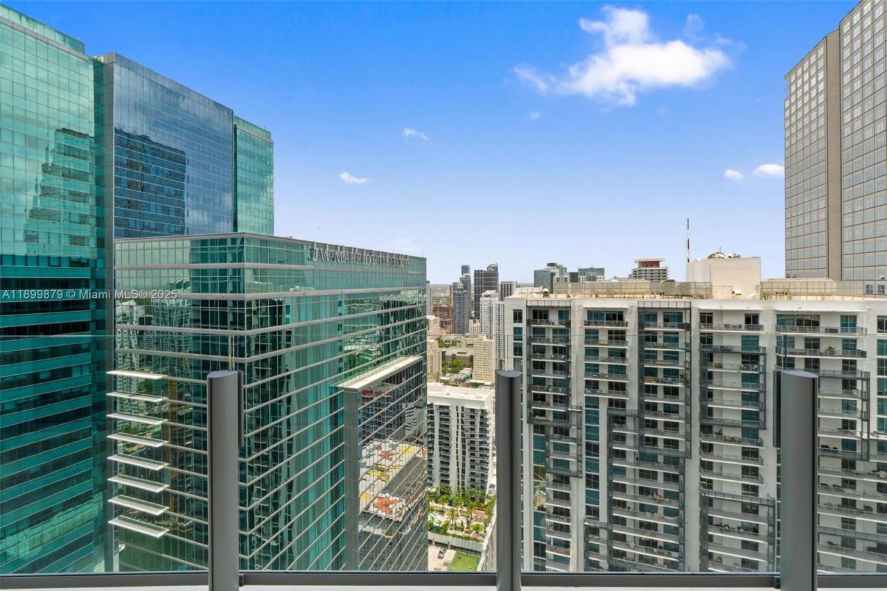 300 Biscayne Blvd Way, Unit 4508, Miami, FL 33131 Photo