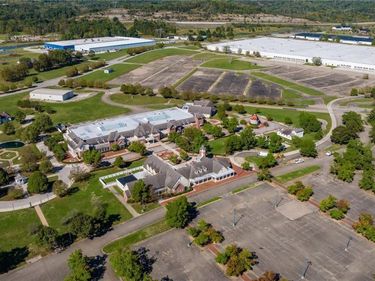 5825 Raiders Road, Frazeysburg, OH 43822