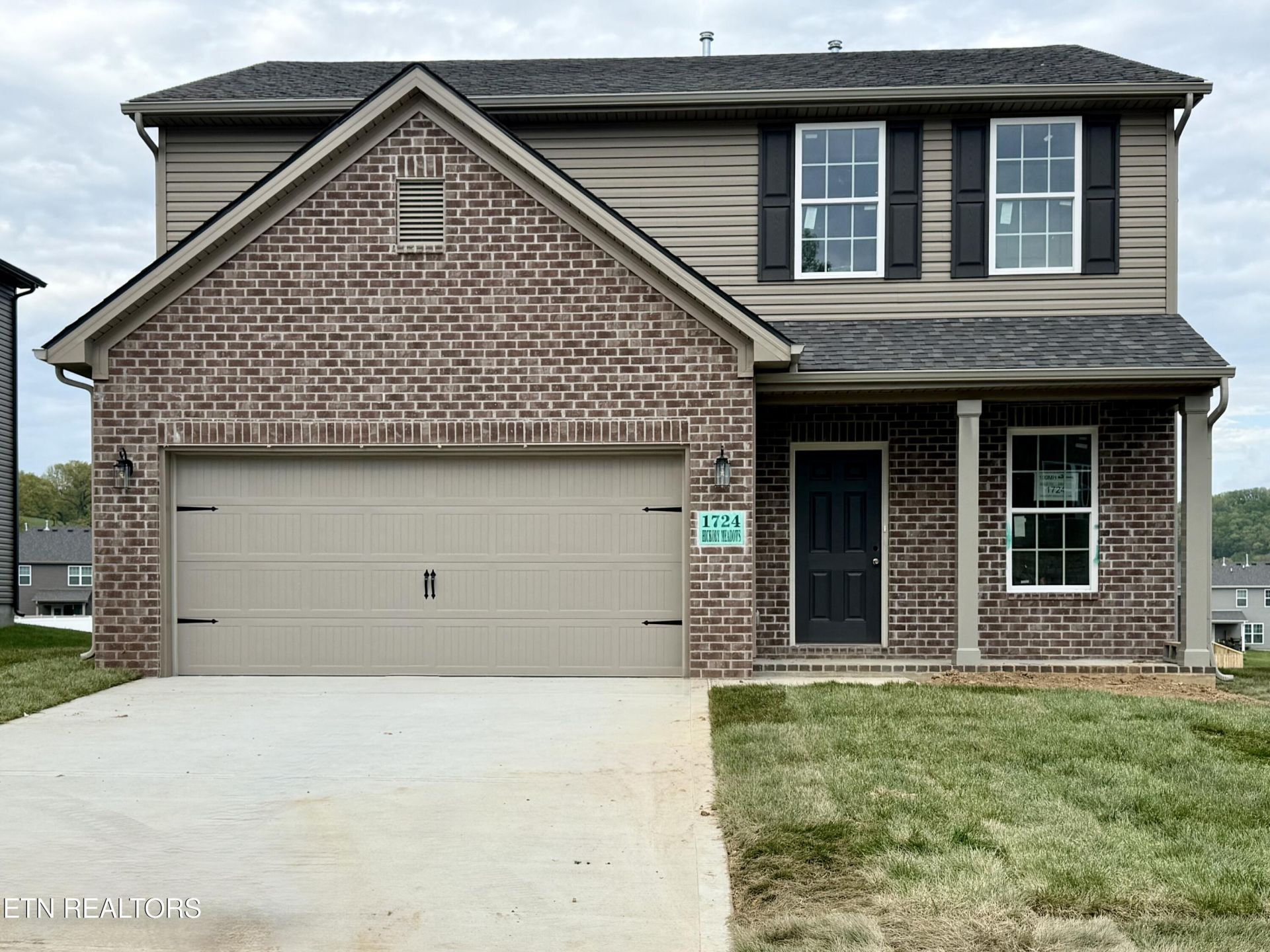 1724 Hickory Meadows Drive, Knoxville, TN 37932 Main Photo