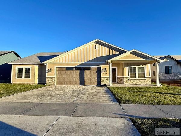 1259 Harris Loop, BLACKFOOT, ID 83221