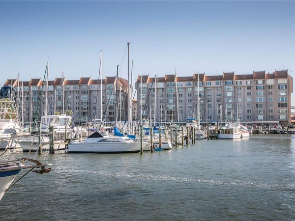 632 EDGEWATER DRIVE, Unit 537, DUNEDIN, FL 34698