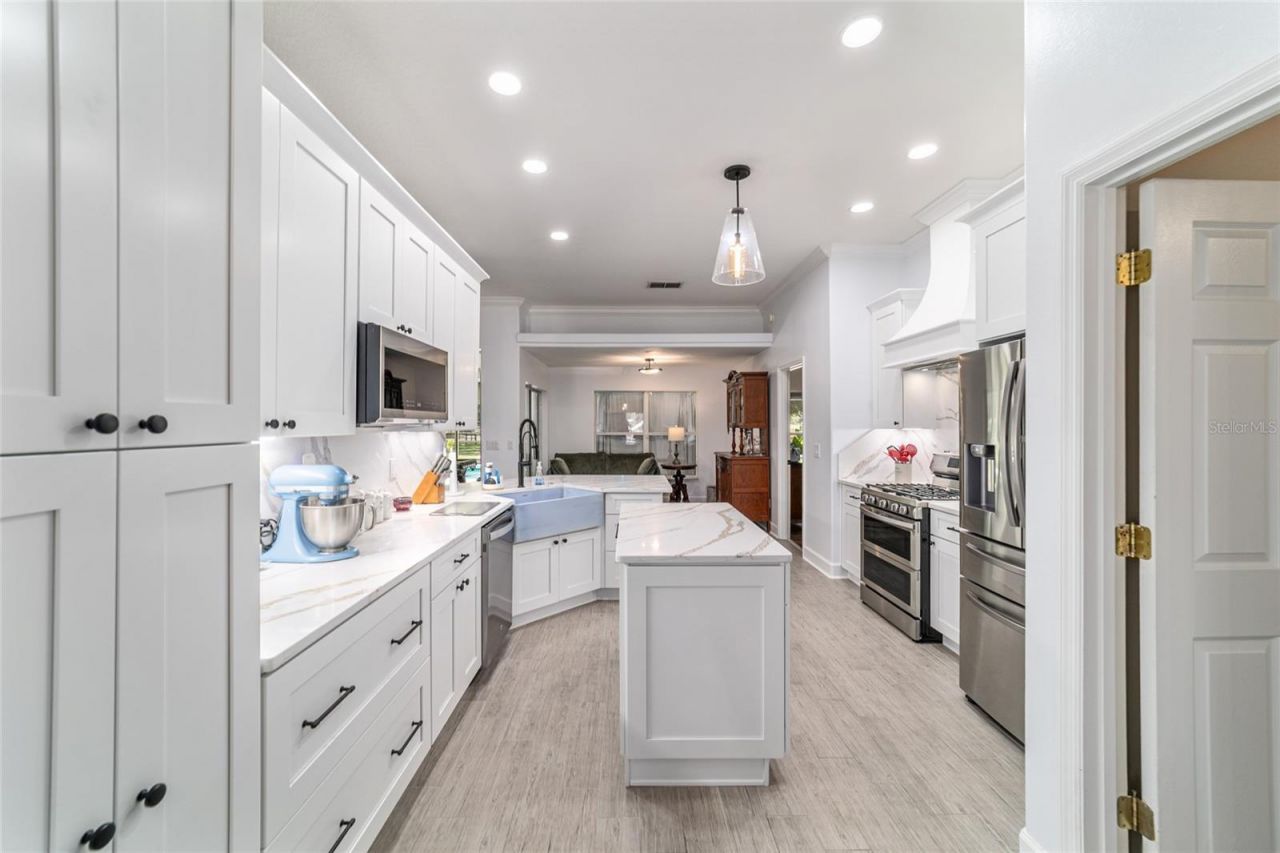 16050 NW 10th Circle, Citra, FL 32113 Photo