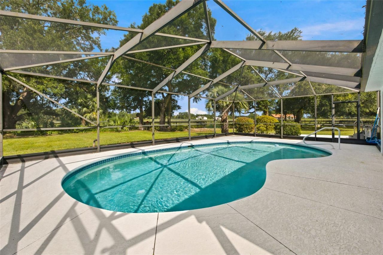 16050 NW 10th Circle, Citra, FL 32113 Photo