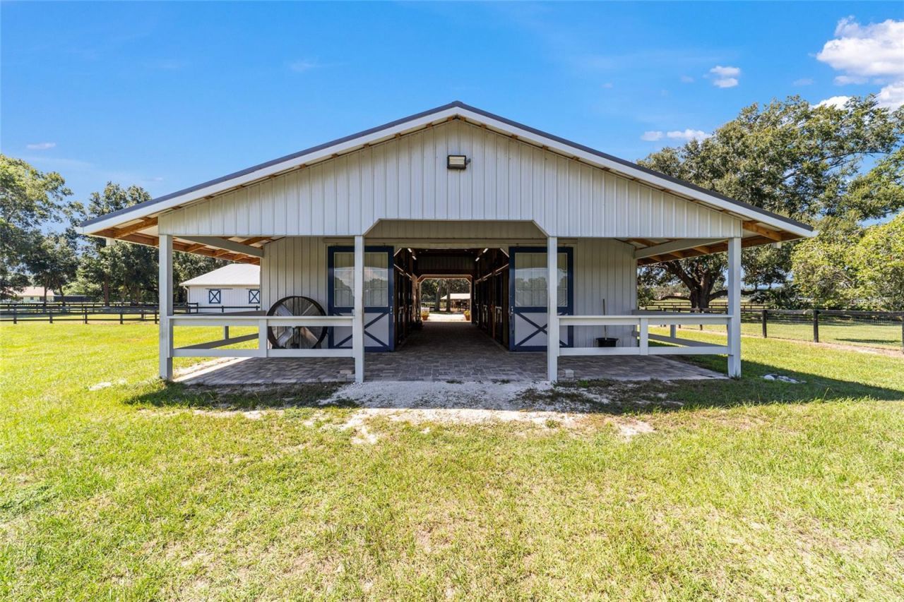 16050 NW 10th Circle, Citra, FL 32113 Photo