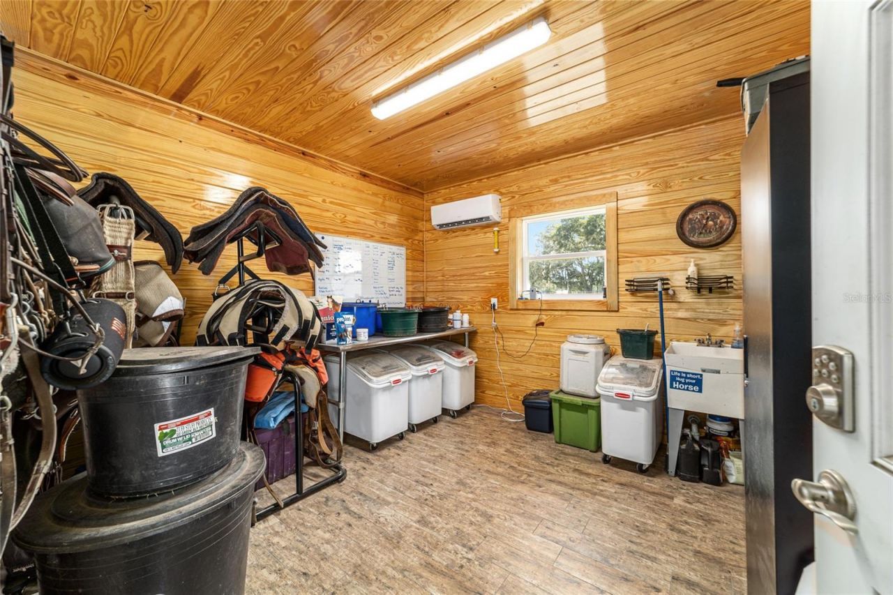 16050 NW 10th Circle, Citra, FL 32113 Photo