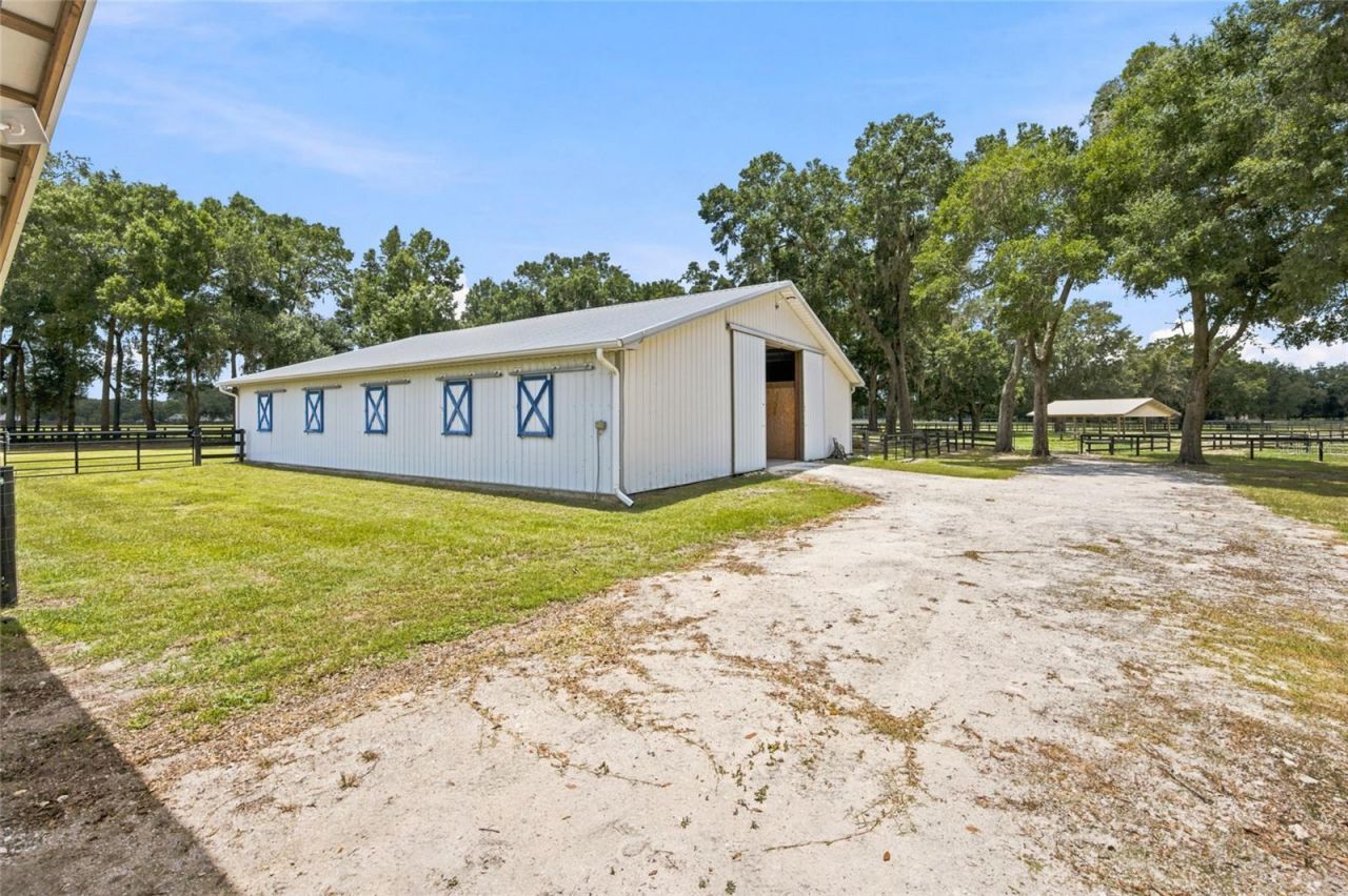 16050 NW 10th Circle, Citra, FL 32113 Photo