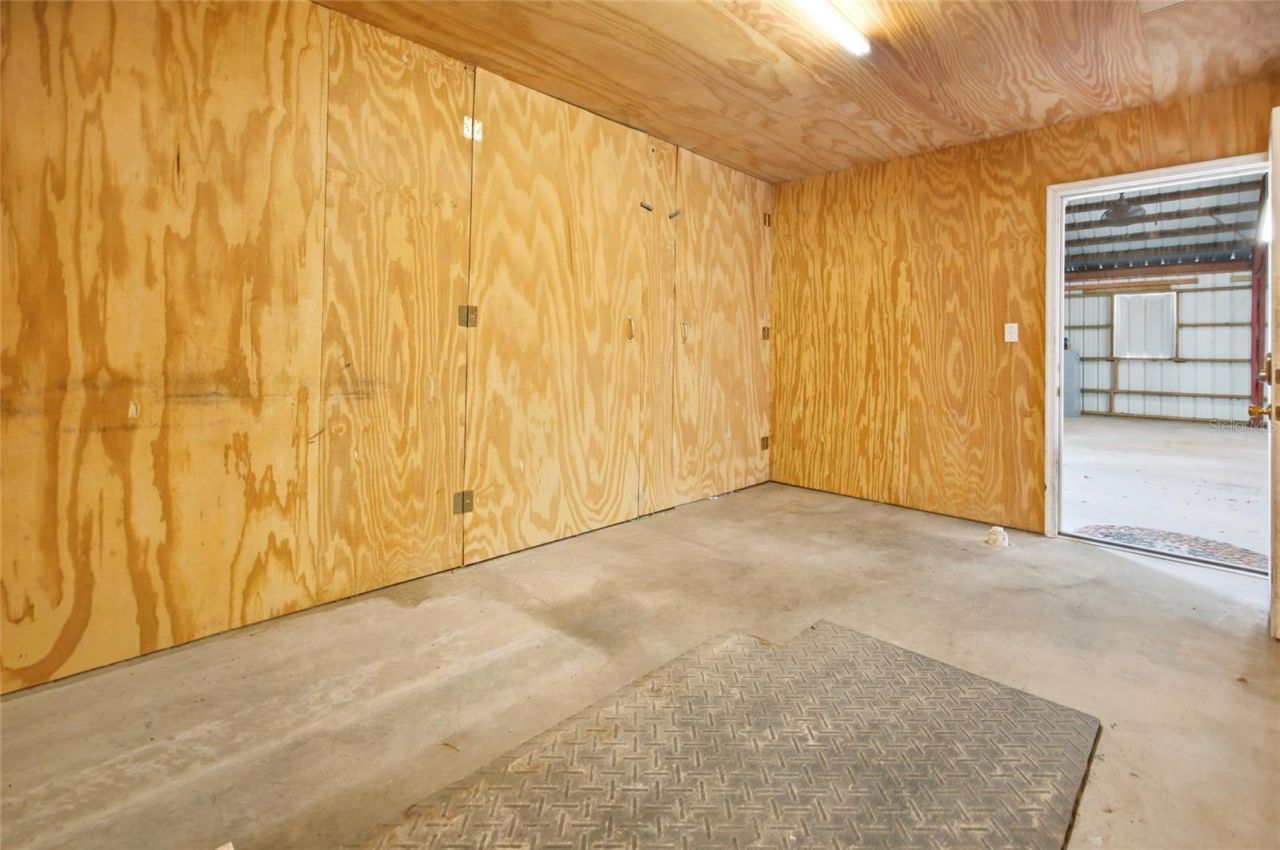 16050 NW 10th Circle, Citra, FL 32113 Photo