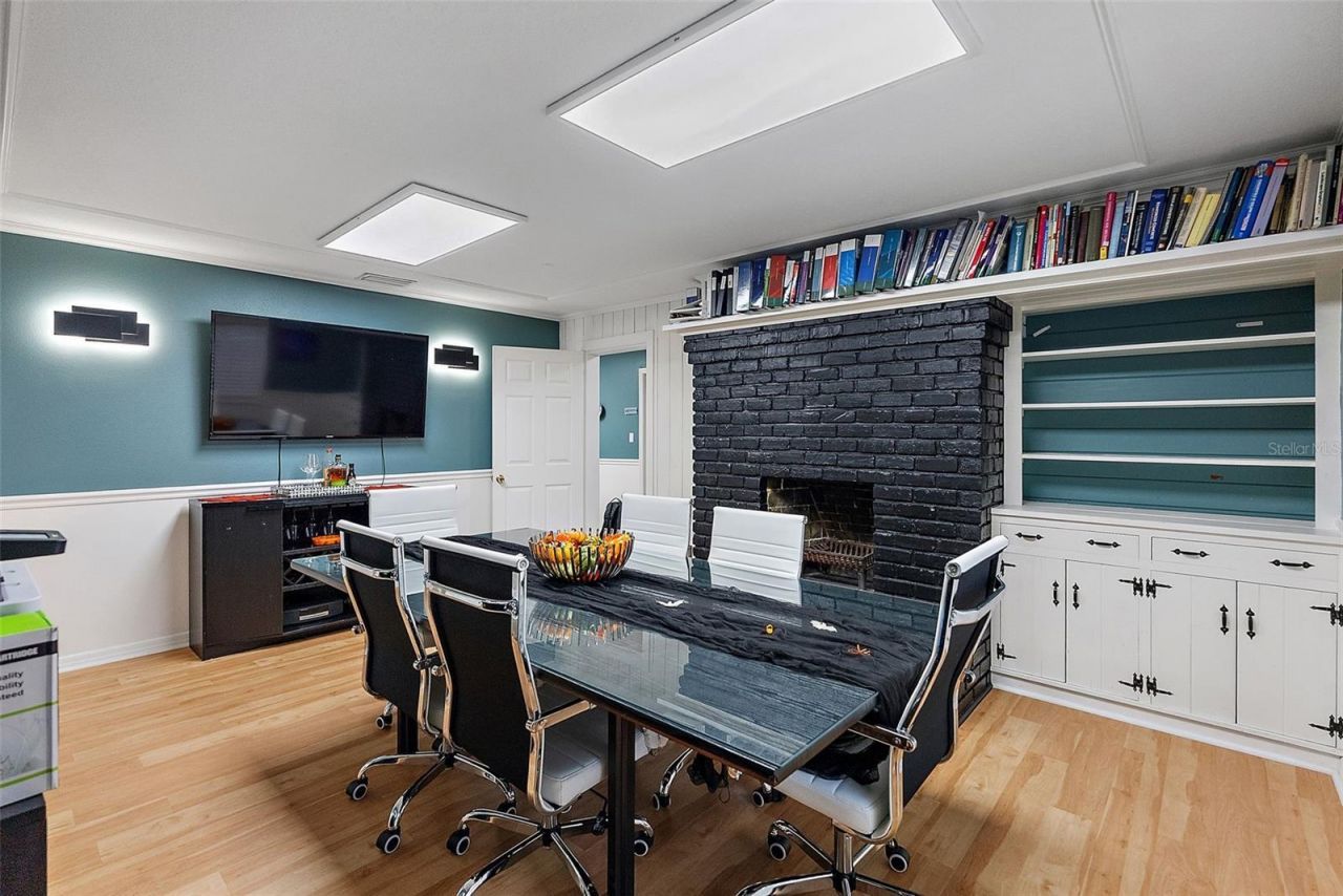 4100 Central Avenue, Saint Petersburg, FL 33711 Photo