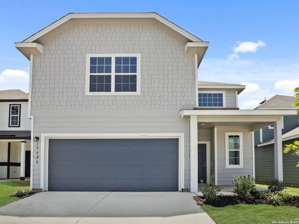 13628 Helton Pass, St Hedwig, TX 78152