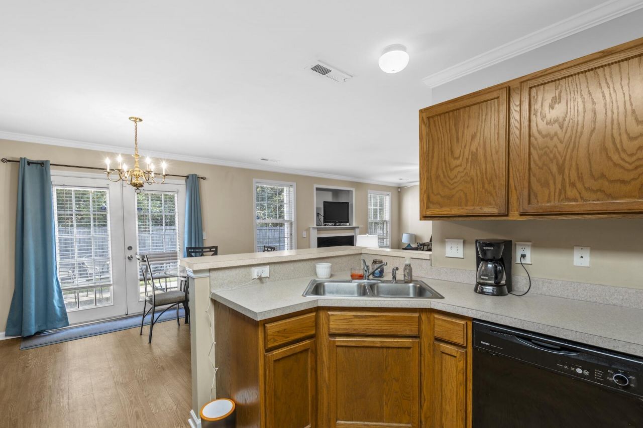 8990 Buck Run Court Photo 4