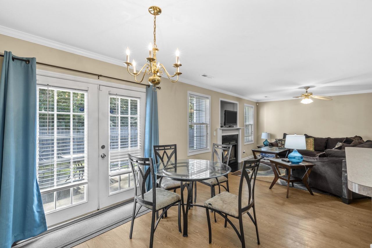 8990 Buck Run Court Photo 6