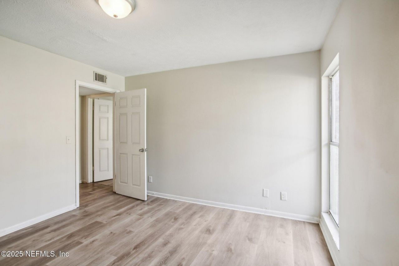 851 Bert Road, Unit 11, Jacksonville, FL 32211 Photo