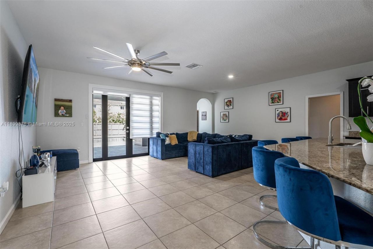 12865 SW 224th St, Miami, FL 33170 Photo