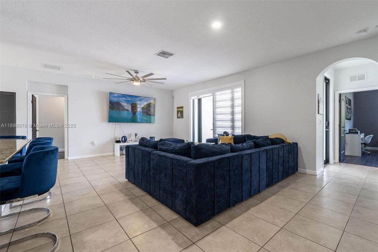 12865 SW 224th St, Miami, FL 33170 Photo