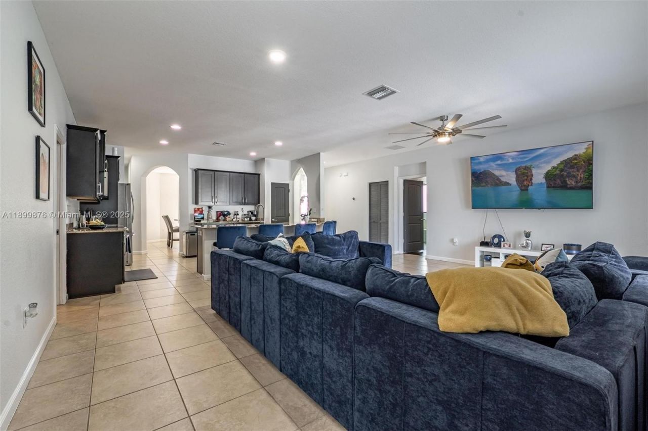 12865 SW 224th St, Miami, FL 33170 Photo