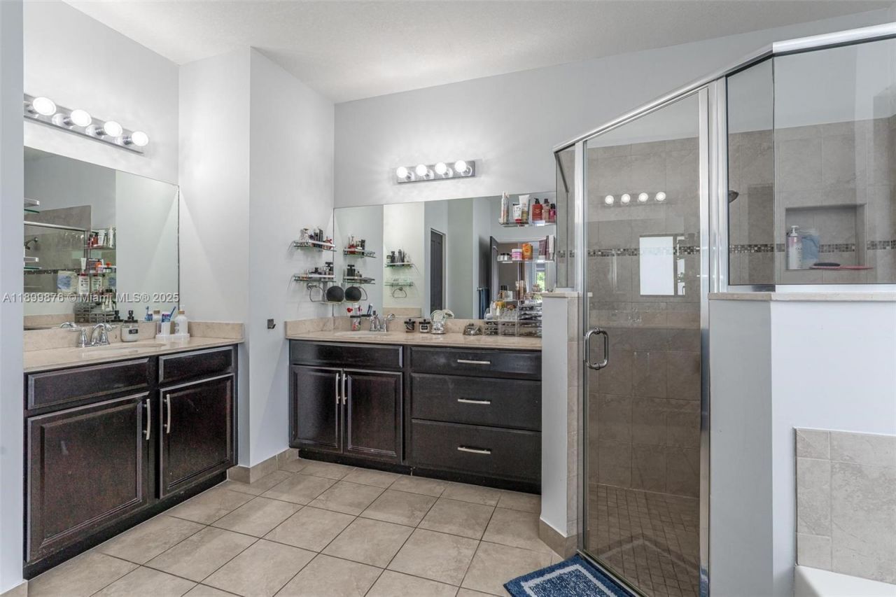 12865 SW 224th St, Miami, FL 33170 Photo