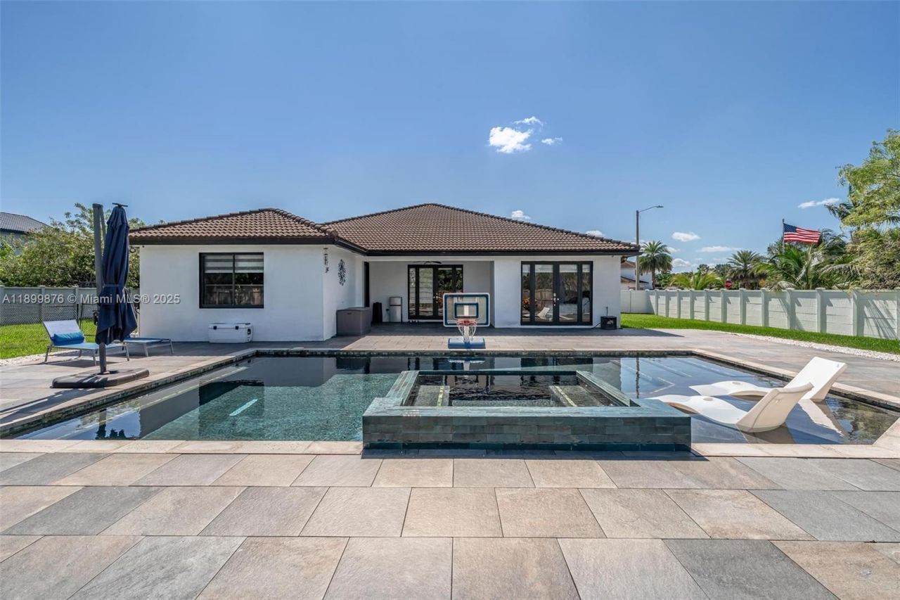 12865 SW 224th St, Miami, FL 33170 Photo