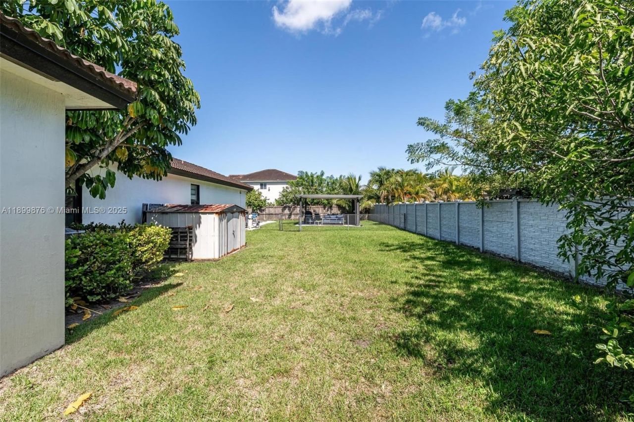 12865 SW 224th St, Miami, FL 33170 Photo