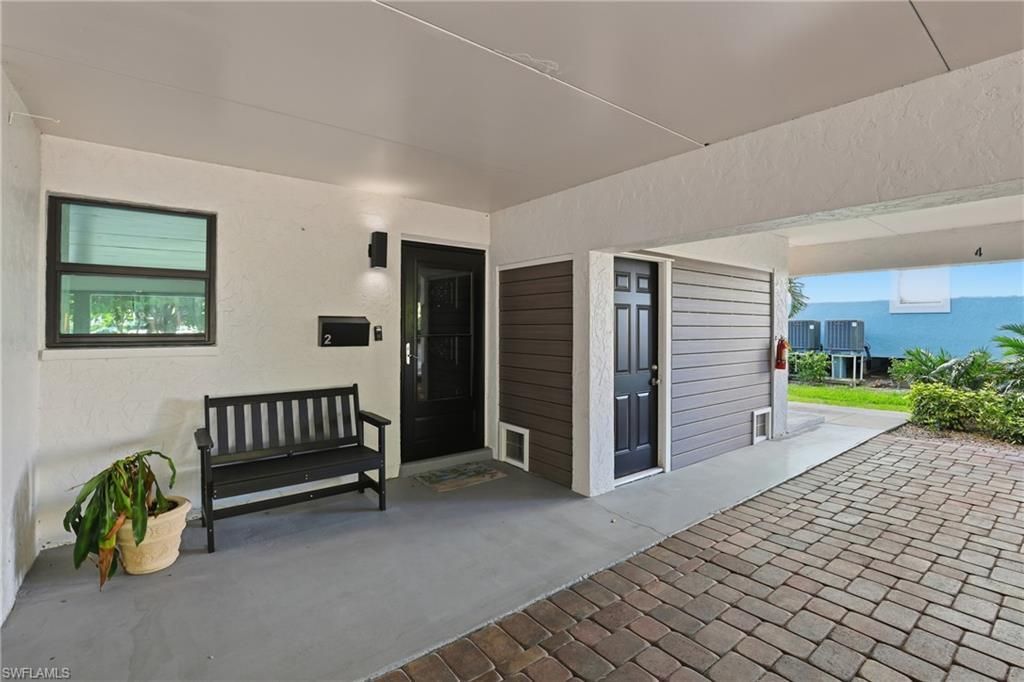 1320 Blue Point Ave, Unit 2, Naples, FL 34102 Photo