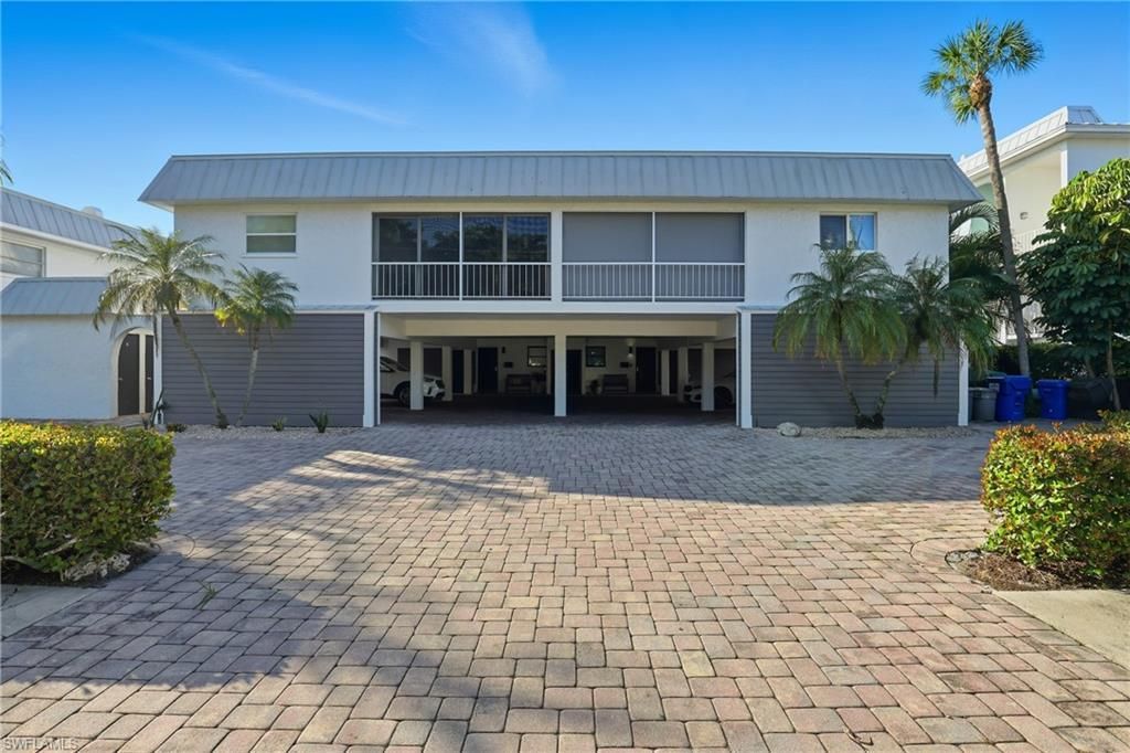 1320 Blue Point Ave, Unit 2, Naples, FL 34102 Photo