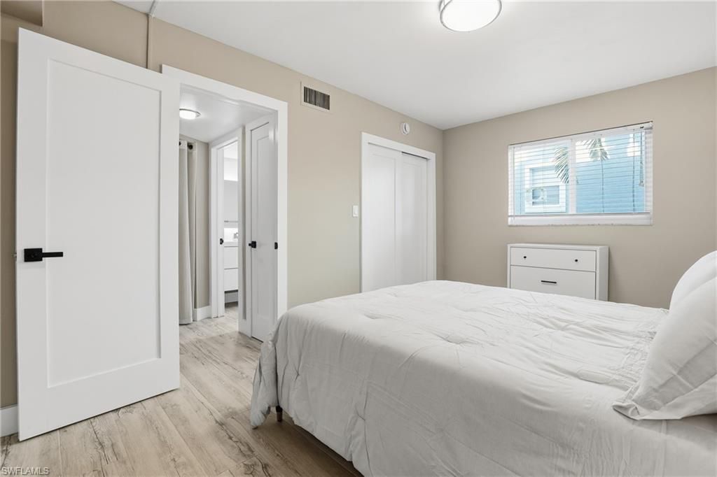 1320 Blue Point Ave, Unit 2, Naples, FL 34102 Photo