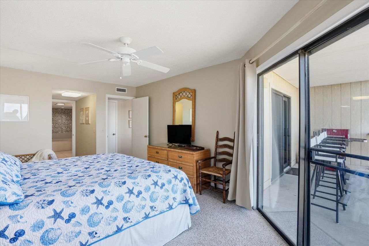 3701 Docksite Road Photo 12