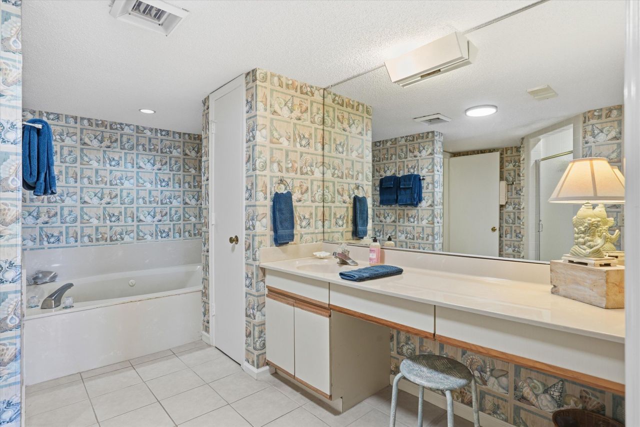 3701 Docksite Road Photo 23