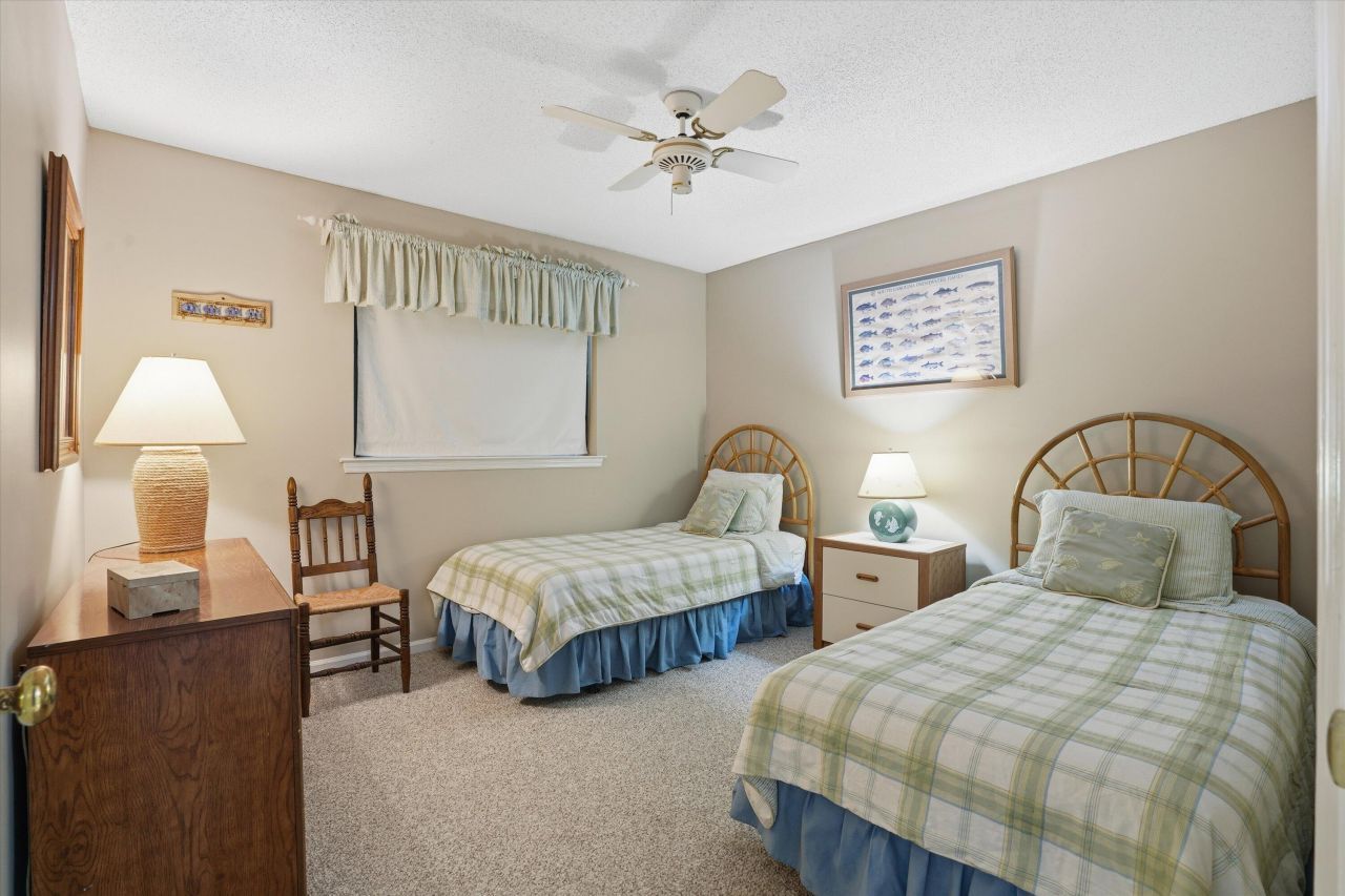 3701 Docksite Road Photo 43