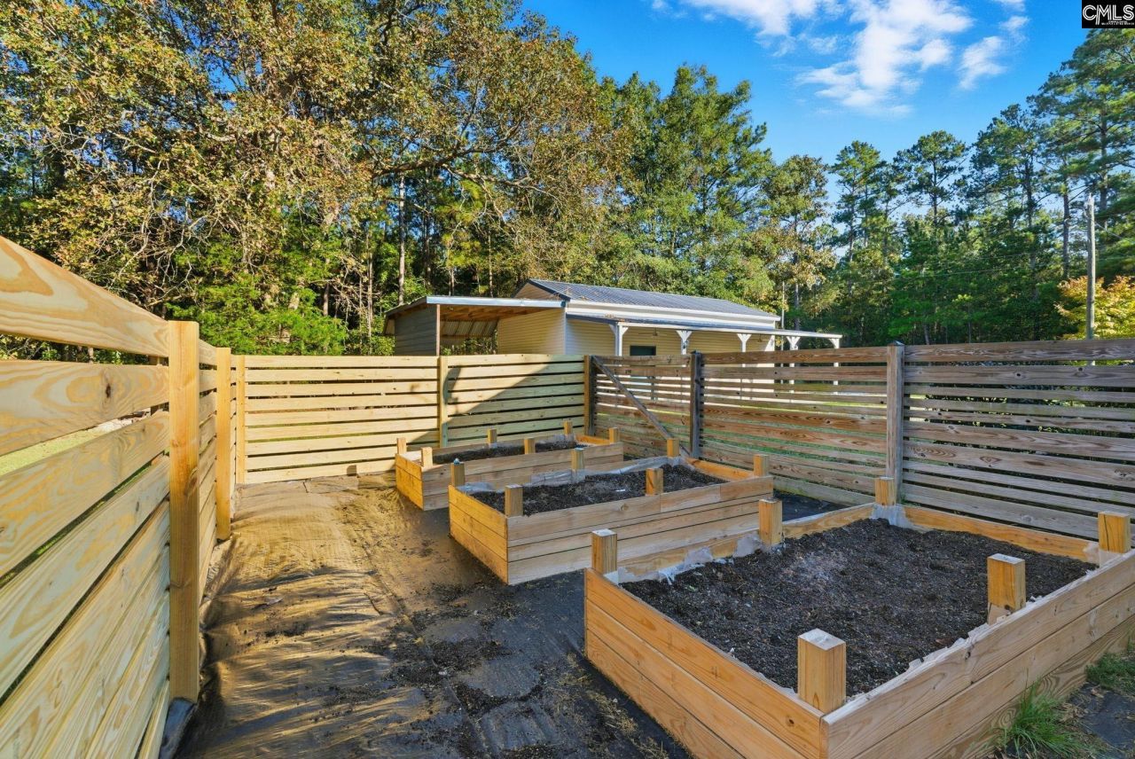 333 Holly Point Road Photo 38