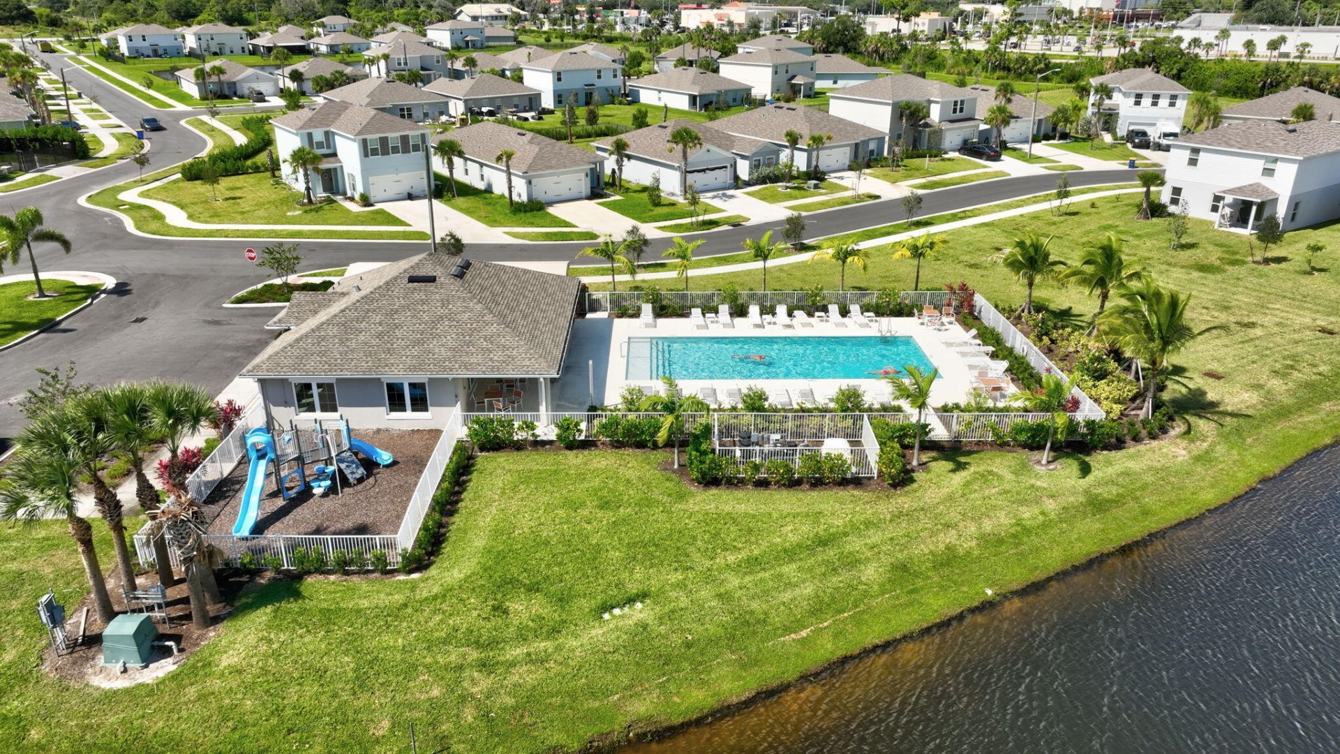 812 Persimmon Place, Fort Pierce, FL 34981 Photo