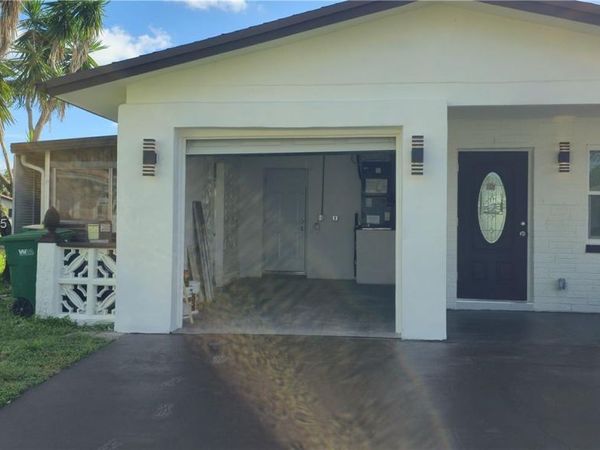 4404 NW 46th Way, Tamarac, FL 33319