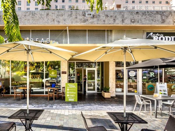 137 Miracle Mile, Coral Gables, FL 33134